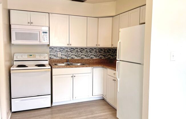 2 beds, 1 bath, $1,500