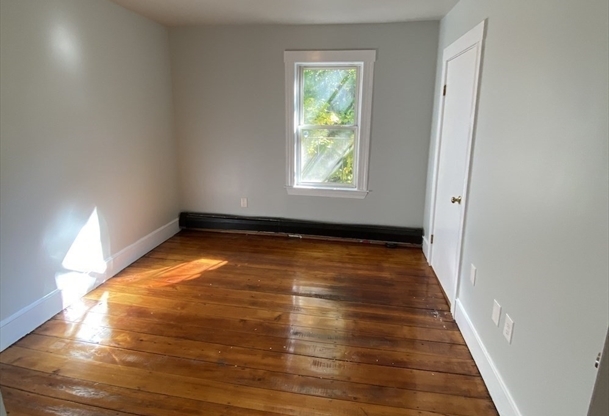 63 MARSHFIELD ST