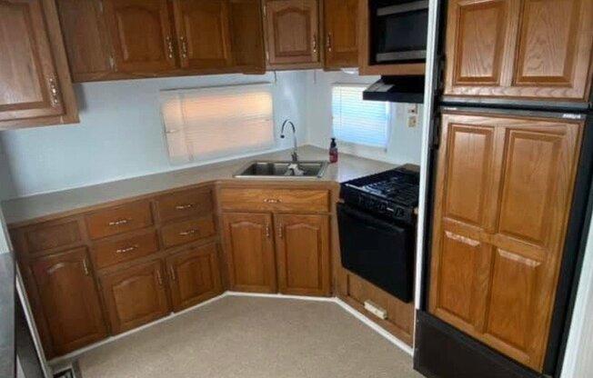 5251 NW 170 TER