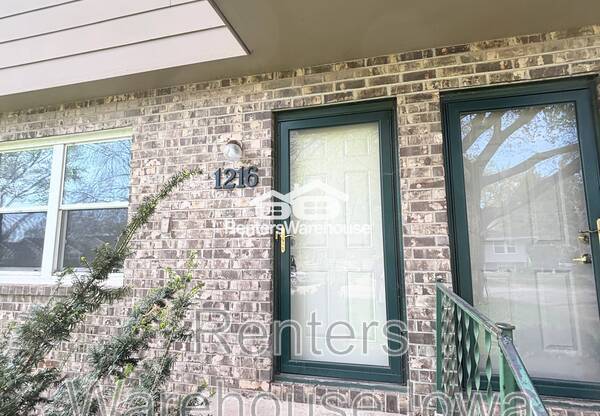 1216 PAYTON AVE