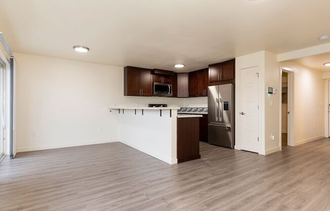 The Dexter - Located on Dexter Ave is steps from the Fremont Bridge