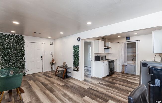 Newly updated 3 bedroom Salt Lake home is a must see!!