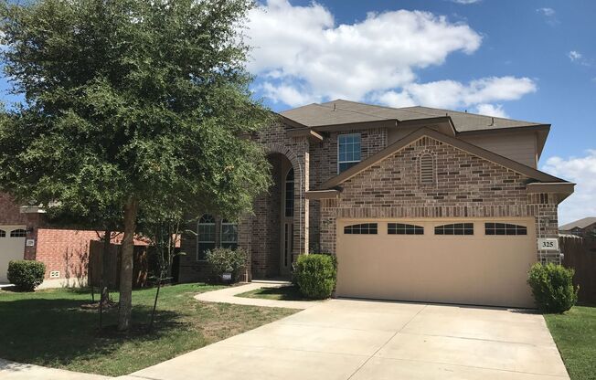 5 beds, 3.5 baths, $2,595