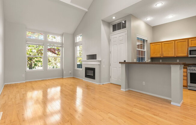 2 beds, 3 baths, 1,484 sqft, $2,495