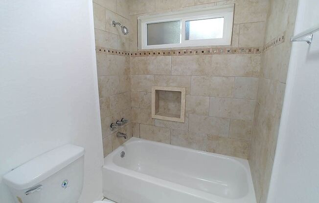 2 beds, 2 baths, 910 sqft, $2,450, Unit 308