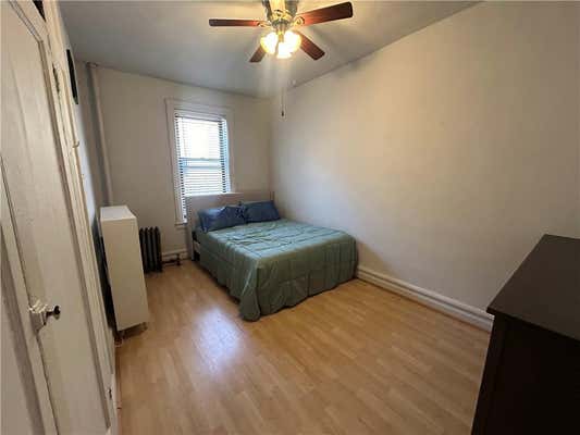 1116 HOE AVE