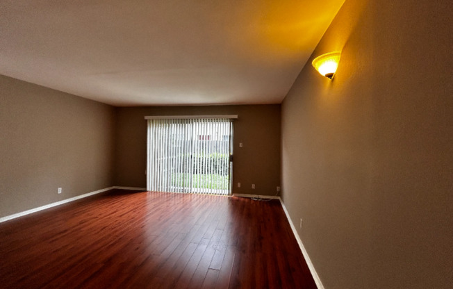 344 S ARROYO DR