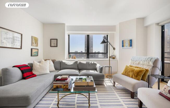 2 beds, 1.5 baths, 1,128 sqft, $7,495, Unit 28E