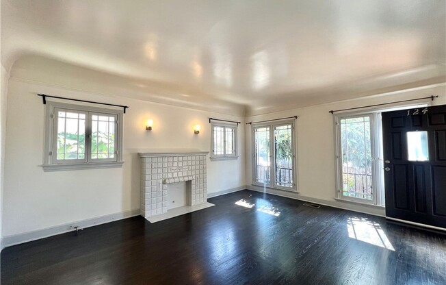 122 S WESTMORELAND AVE