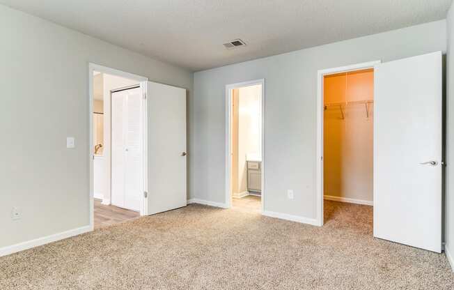 Summit Station at Duluth, Duluth, GA, Apartment_spacious bedroom