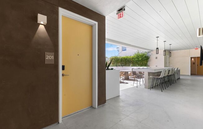 2 beds, 1 bath, 987 sqft, $3,495, Unit 201