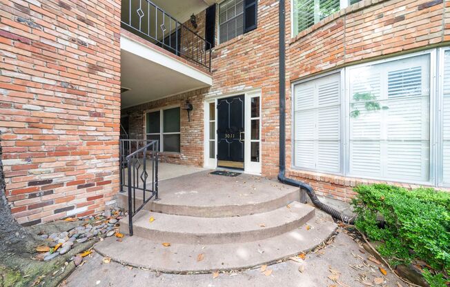 3011 Mahanna Springs Unit# A, Dallas, Texas 75235