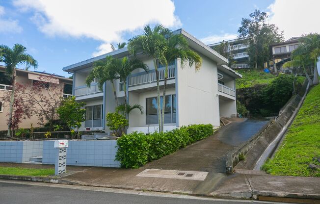 Hillcrest Kailua: 4-bed, 2.5 bath single family home now available !