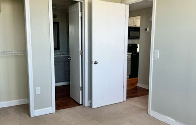 1 bed, 1 bath, 620 sqft, $1,650, Unit WH912