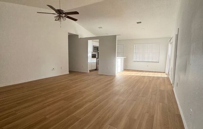 Charming 3/2 Home with open floor plan.