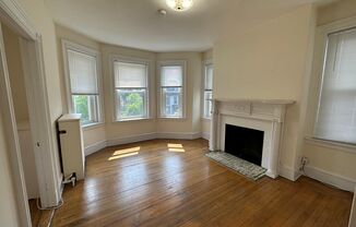 1 bed, 1 bath, 550 sqft, $2,400, Unit 31