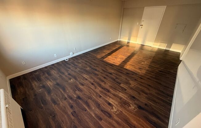 Studio, 1 bath, 400 sqft, $895, Unit #312