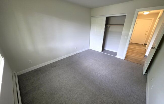 2 beds, 2 baths, 960 sqft, $1,395, Unit 21 - 111