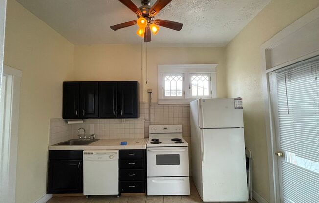 128 B Street