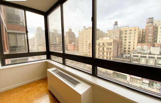 1 bed, 1 bath, 780 sqft, $5,000, Unit 7I