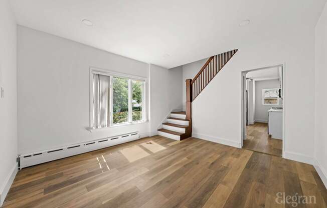 2044 NEW YORK AVE