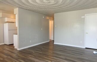 2 beds, 1 bath, 750 sqft, $1,150, Unit Unit 3