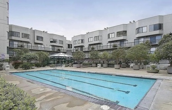 601 Van Ness Ave