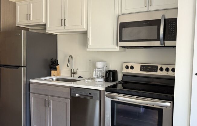 1 bed, 1 bath, 519 sqft, $1,350, Unit 304F