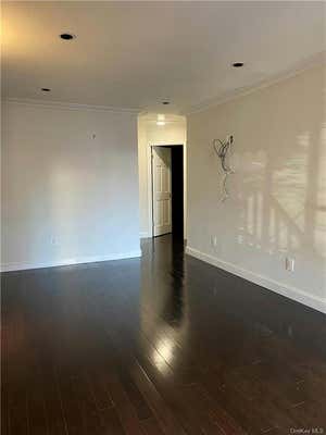 2 beds, 1 bath, 775 sqft, $2,900