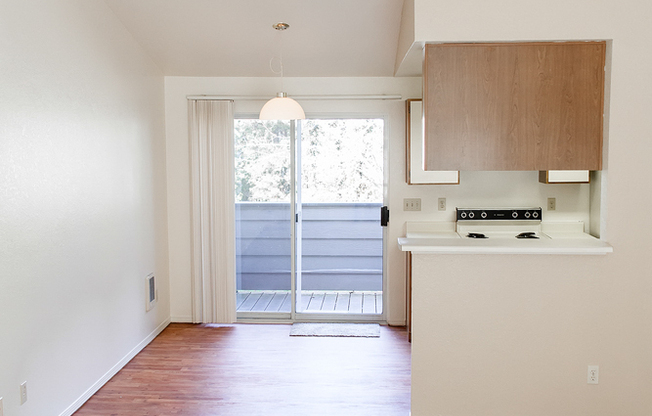 CEDAR MILL VILLAGE APARTMENTS
