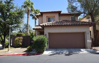 Beautiful Home in a Corner Lot!