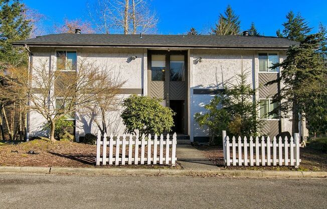 6106 NE 192 PL