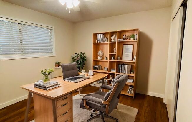 2 beds, 1 bath, 820 sqft, $1,399, Unit BOU-108