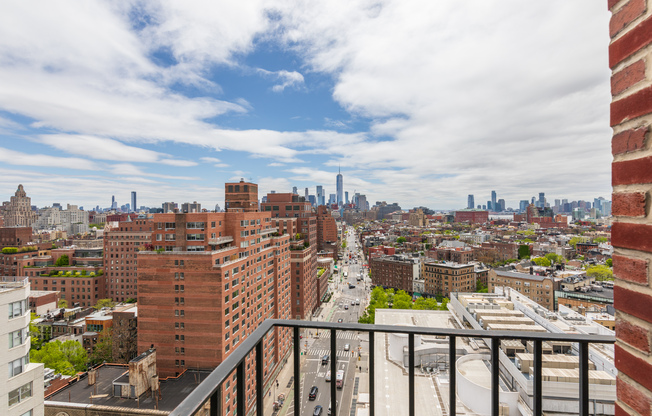 3 beds, 3.5 baths, $23,995, Unit 20A