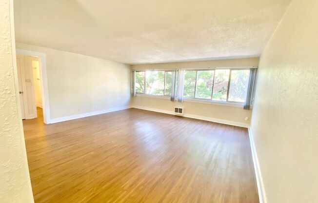 2 beds, 1 bath, 750 sqft, $2,550, Unit 404