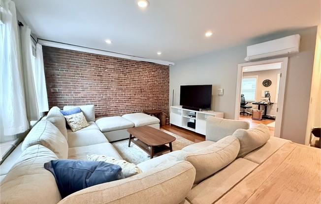 353 SUMNER