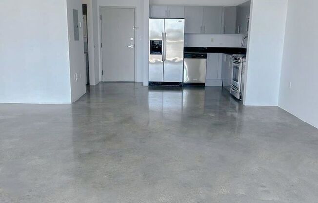 Studio, 1 bath, 800 sqft, $2,800, Unit Unit 403