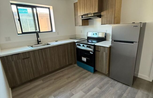 2341 Sherdian Street