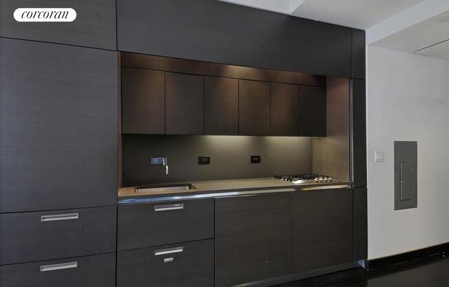 Studio, 1 bath, 675 sqft, $4,000, Unit 607
