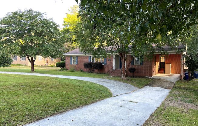 Charming 3/2 Home in Macon