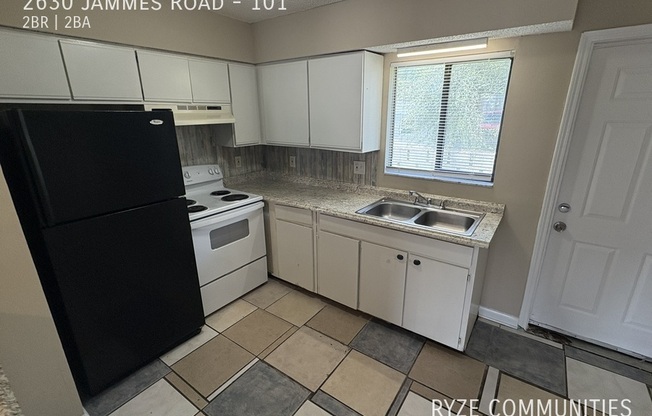2630 JAMMES RD