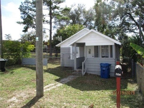 Winter Haven - 2 bedroom 1 bath