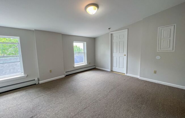2 beds, 1 bath, 795 sqft, $1,430, Unit 3E