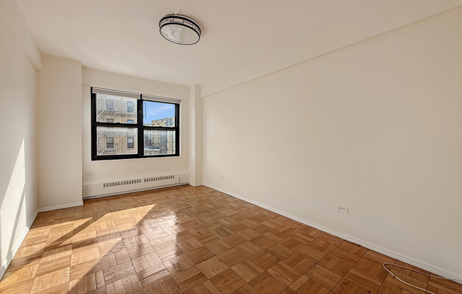 345 W 145 ST