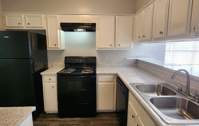 3 beds, 2 baths, 1,256 sqft, $1,500, Unit 06-0602W/D