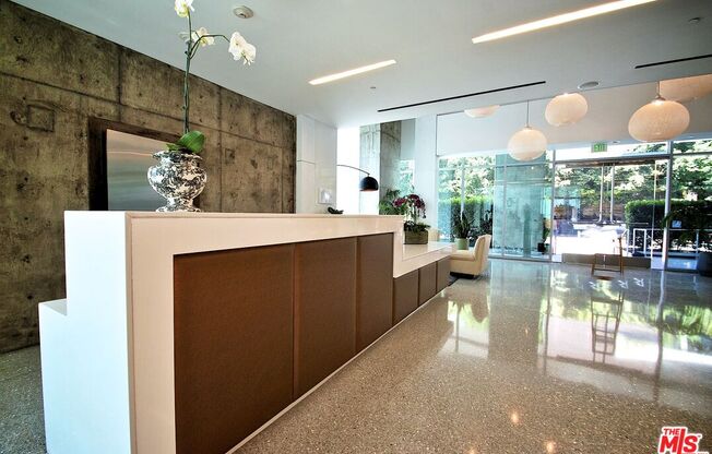 1 bed, 1 bath, 858 sqft, $4,545, Unit 1403