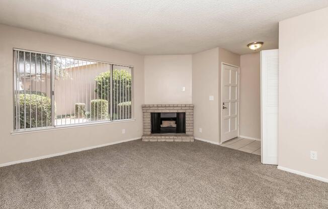 1 bed, 1 bath, 700 sqft, $1,375