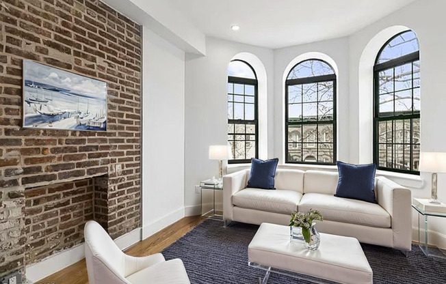 1270 HANCOCK ST