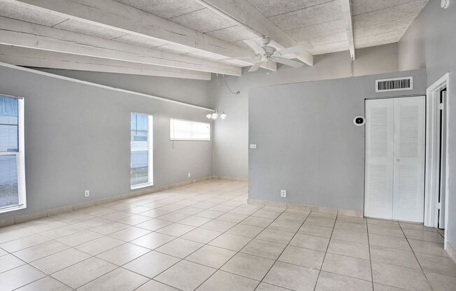 1 bed, 1 bath, 675 sqft, $1,550, Unit 112-3251