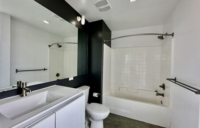 2 beds, 2 baths, 1,102 sqft, $3,450, Unit 403
